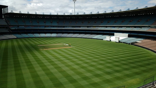 英超第29輪紐卡斯爾2-0曼聯 雙威空中制霸！紐卡完勝曼聯升第三！.